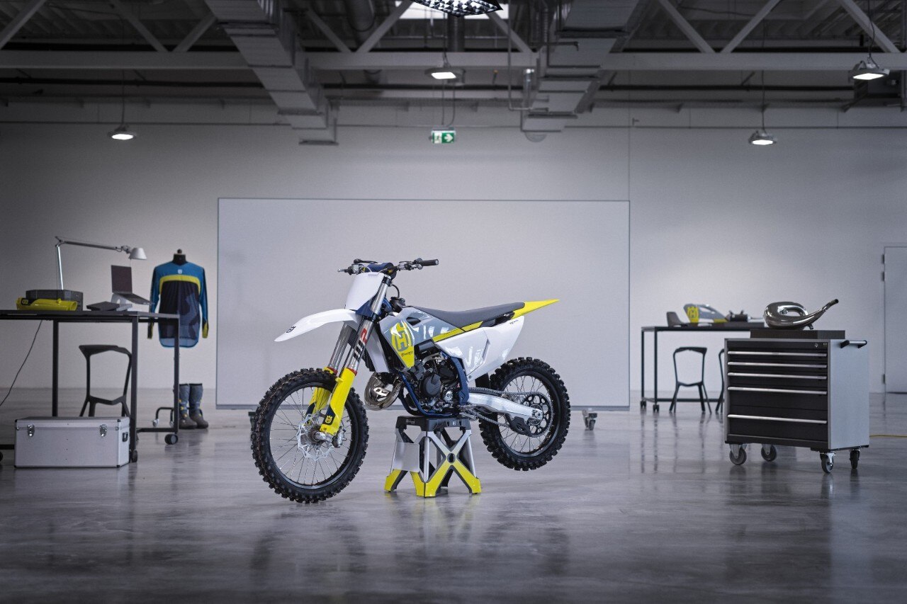 Husqvarna presenta la gamma cross 2023: a new generation
